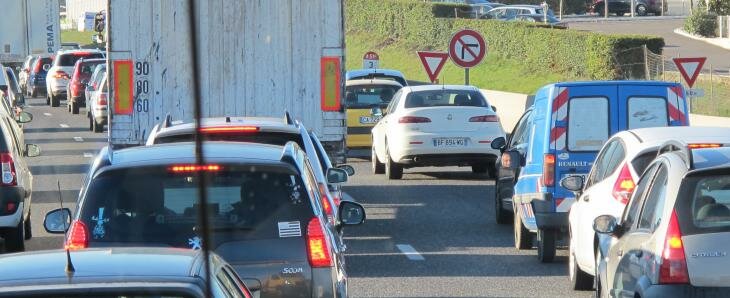 photo_autoroute_a51_bouchon.jpg